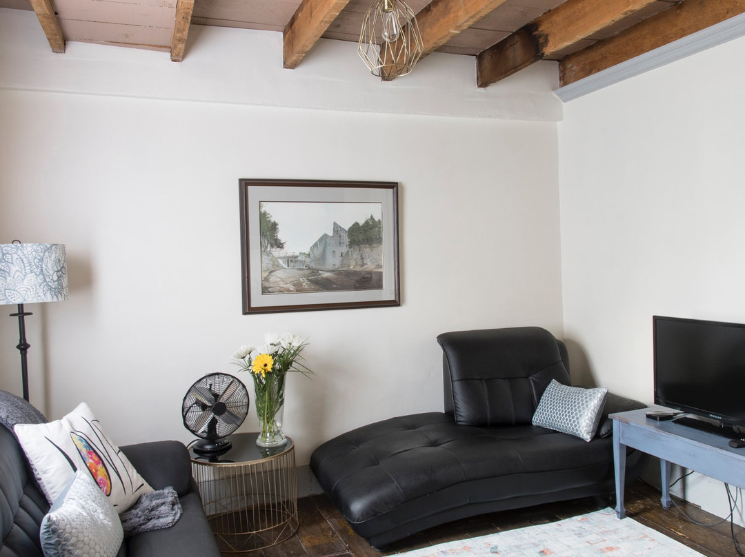 Sweet Ella's Bed and Breakfast主图