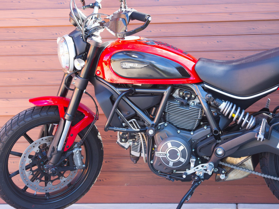 CR Motorcycle Rental PTYL景点图片
