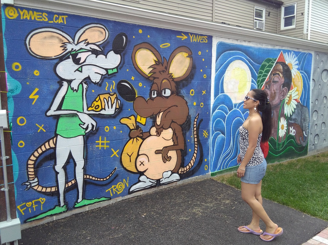 Third Street Art Alley-尼亚加拉大瀑布必去景点