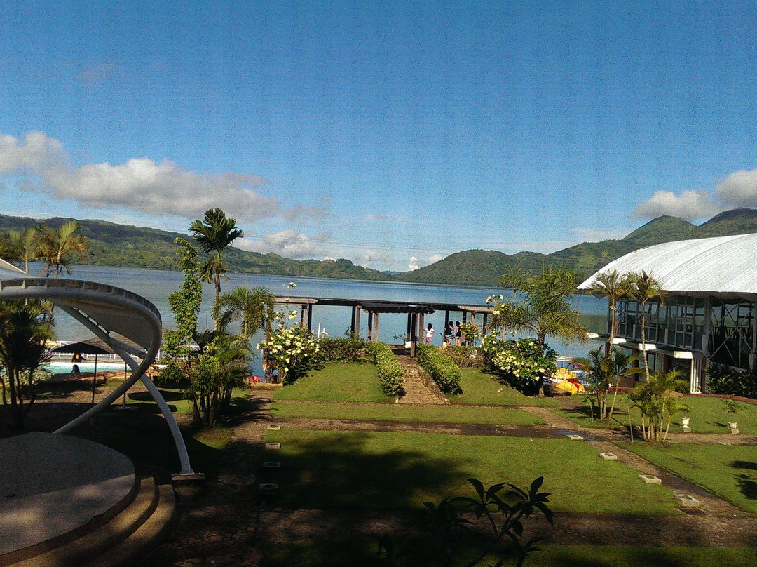 Alindahaw Lakeview Resort主图