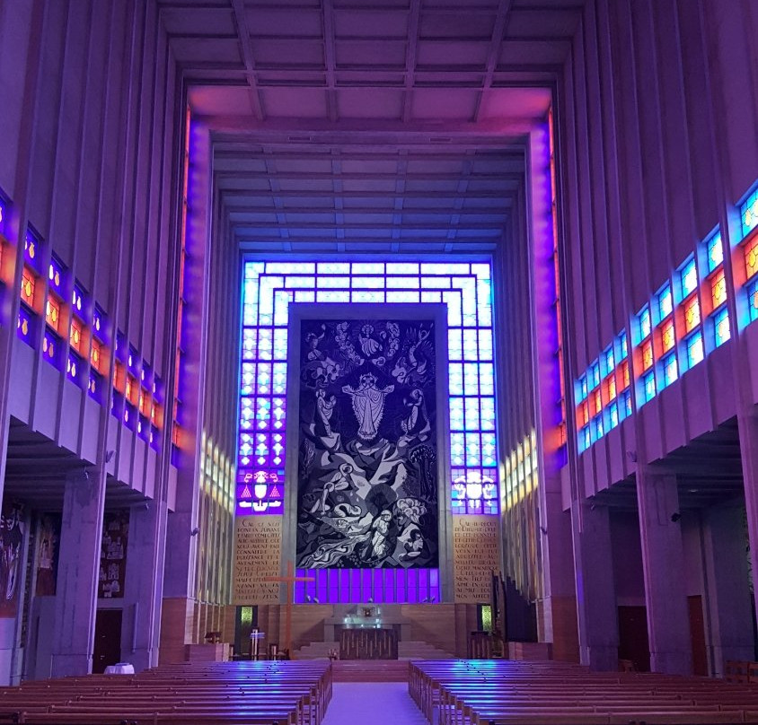 Eglise Saint Jacques le Majeur-蒙鲁必去景点
