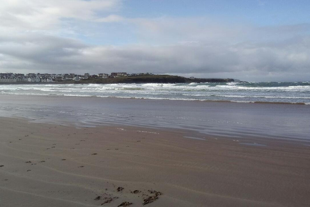 Portrush West Strand景点图片