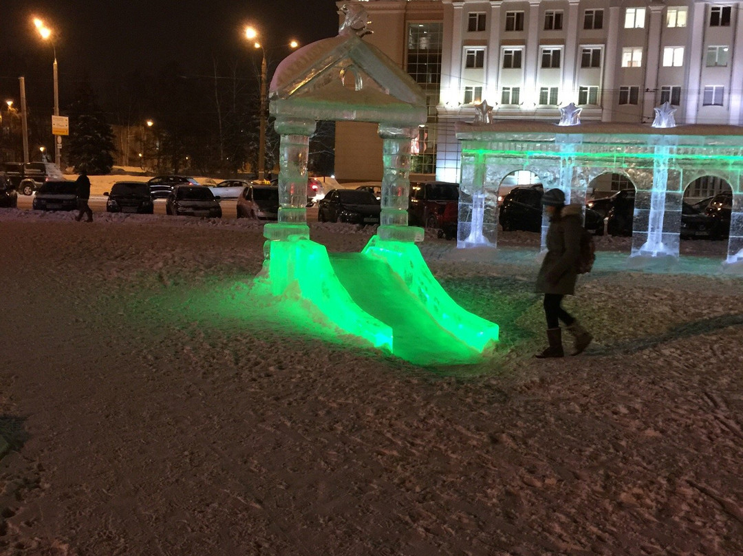 Sculpture Izhik - the Mascot of Izhevsk-伊热夫斯克必去景点