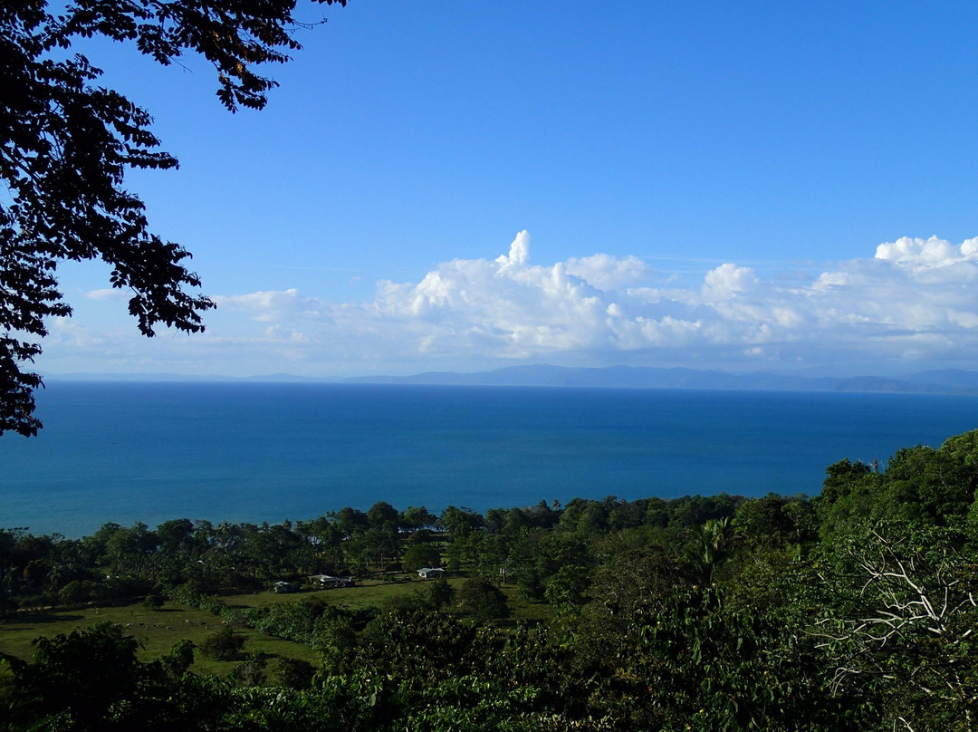 Pavones Yoga Center