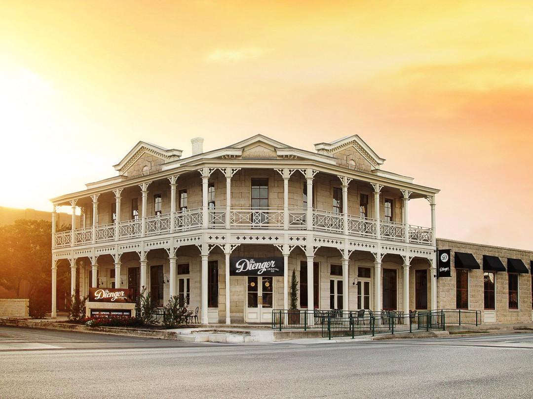 Boerne餐馆和美食-The Dienger Trading Co.