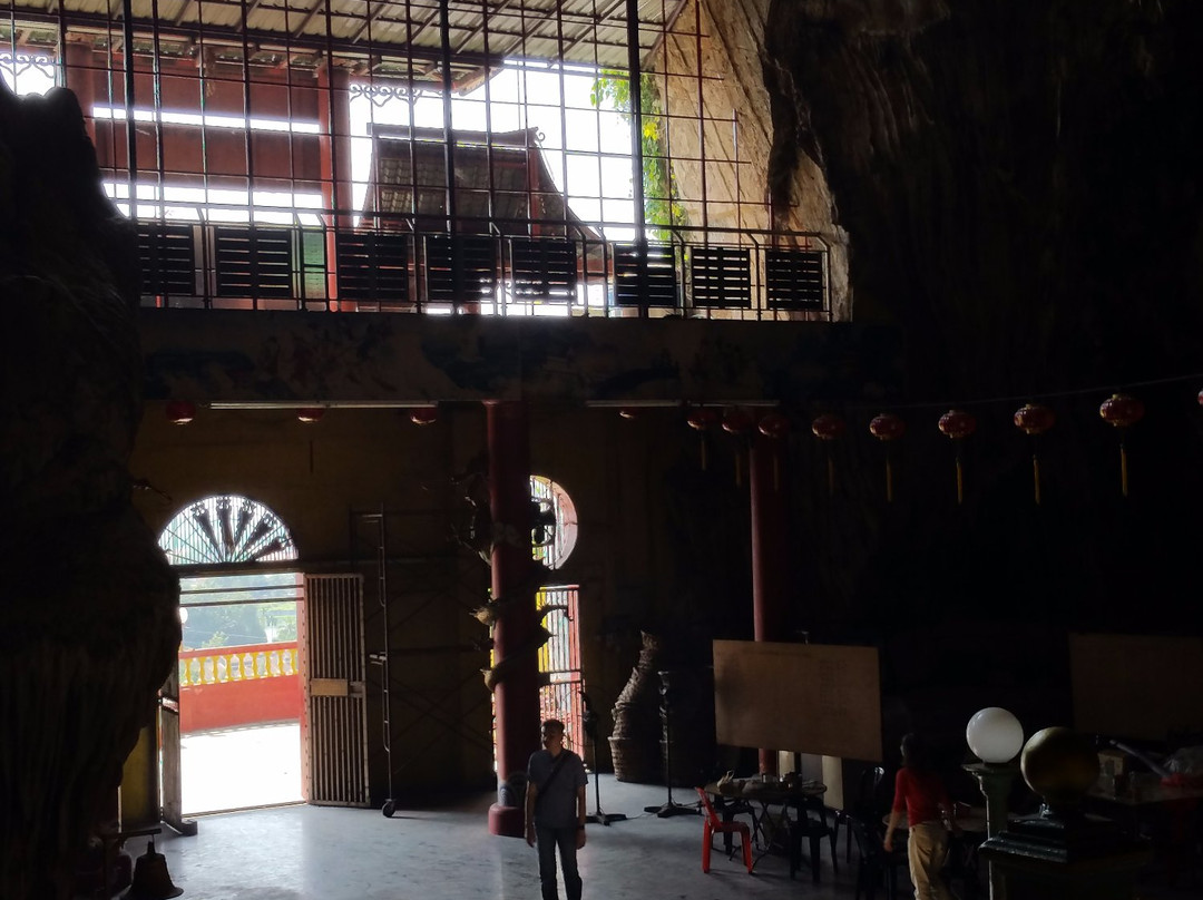 Tokong Gua Dong Hua-怡保必去景点