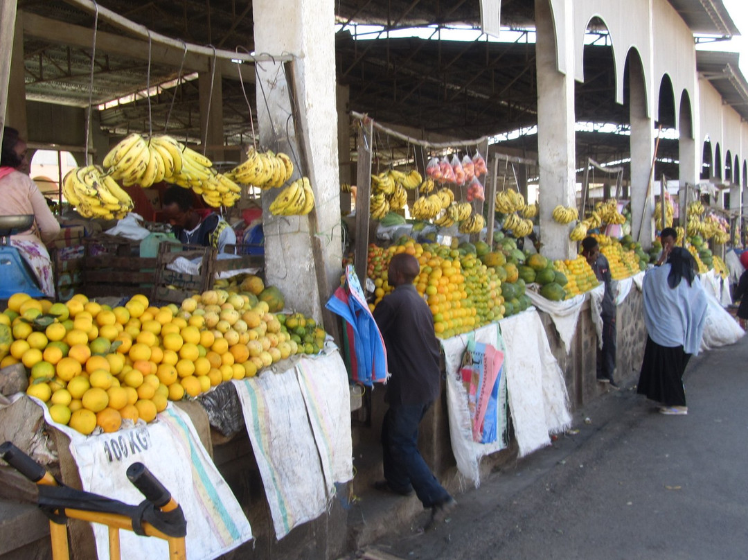 Grain and Vegetable Market-阿斯玛拉必去景点