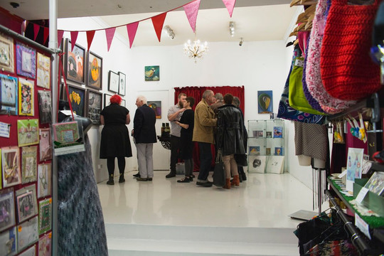 in. cube8r Gallery-菲茨罗伊必去景点