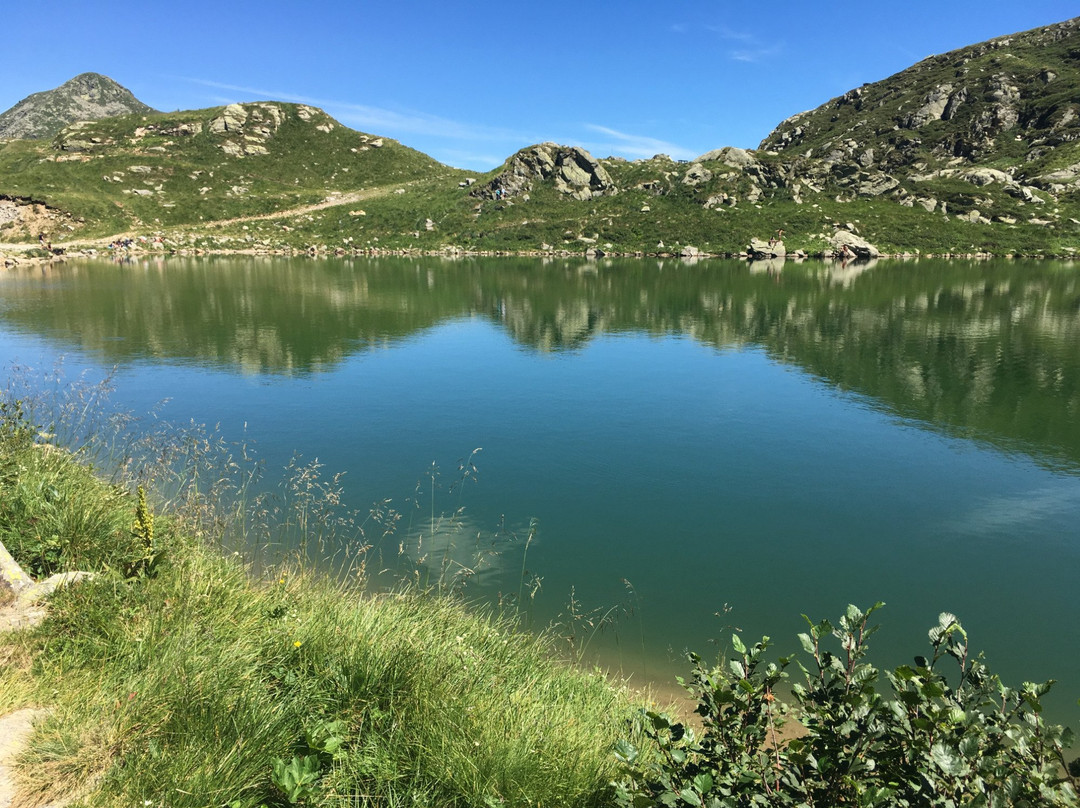 Lago del Mucrone景点图片