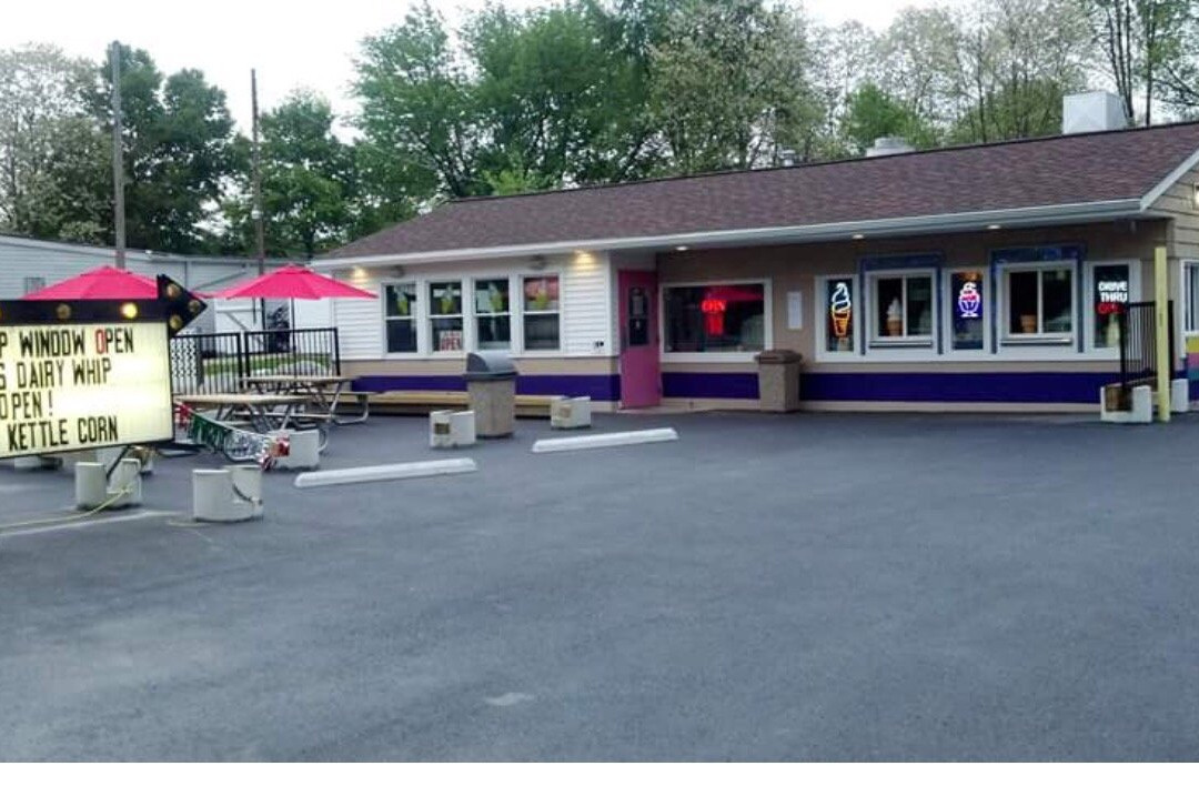 Pleasant Plain餐馆和美食-Hart's Dairy Whip