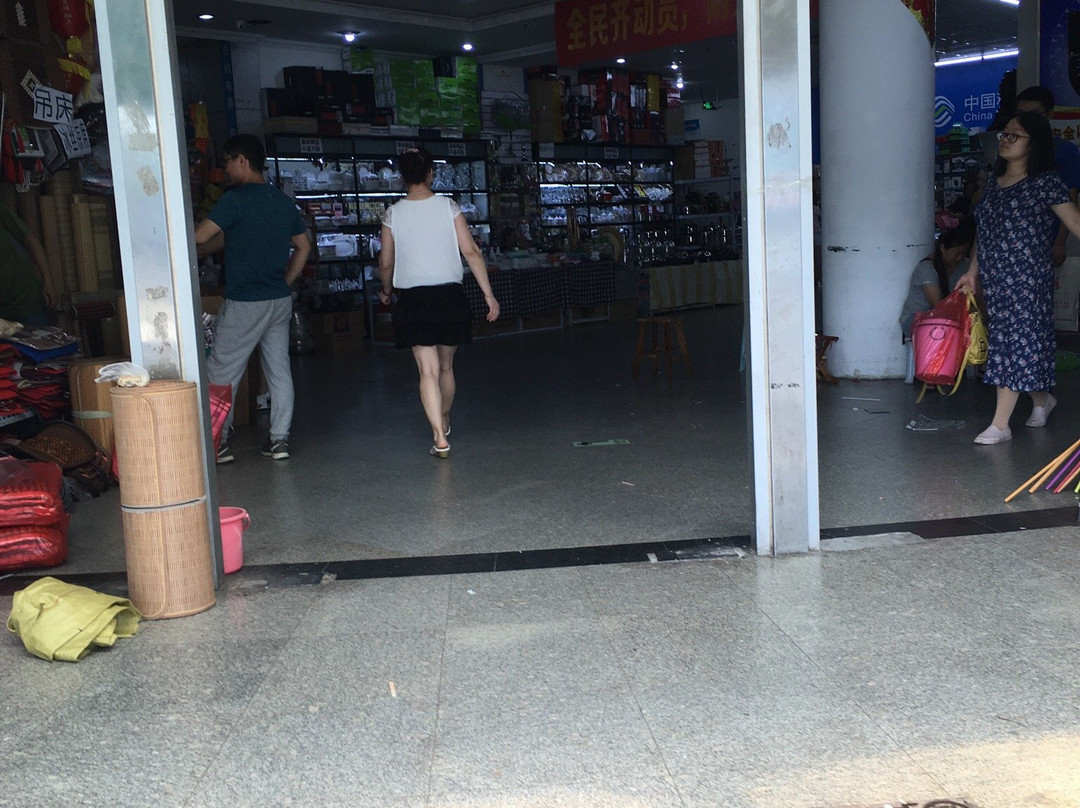 多元商城-青岛市必去景点