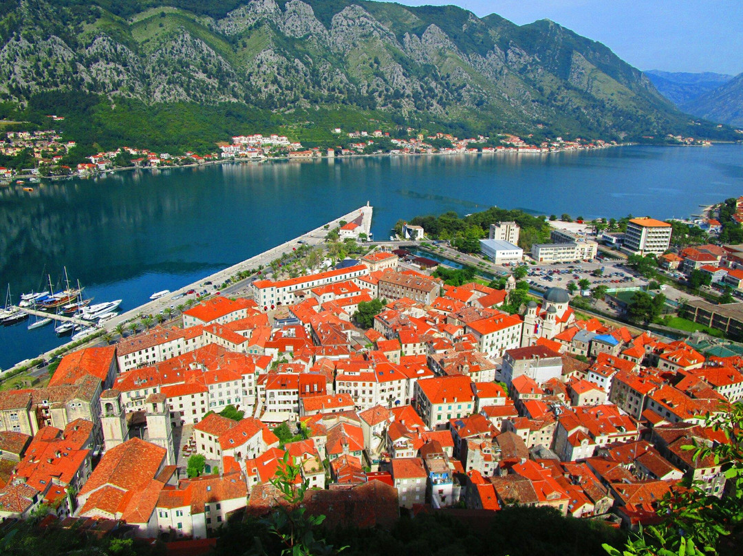 Montenegro背包客之家科托尔