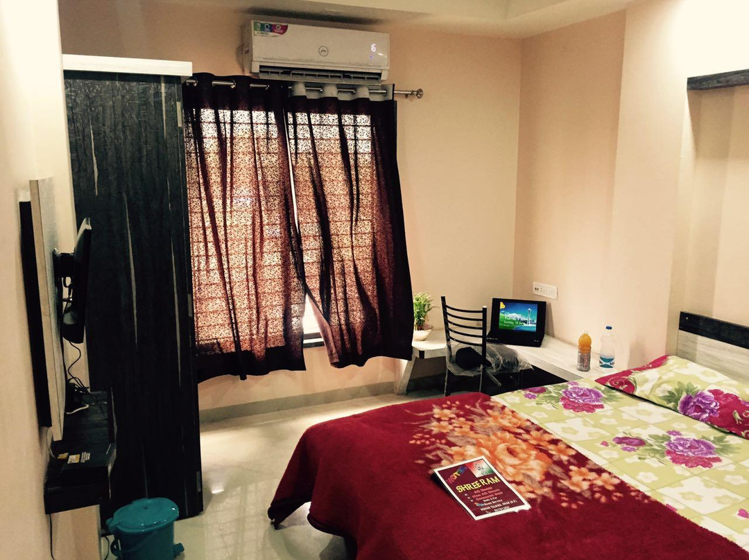 Hotel Shree Ram主图