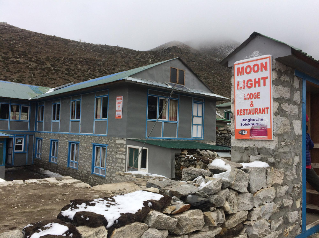 Moon Light lodge
