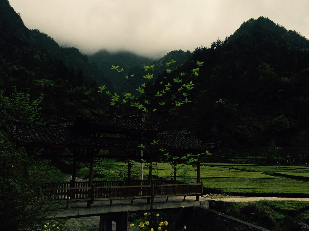 黄金洞-咸丰县必去景点