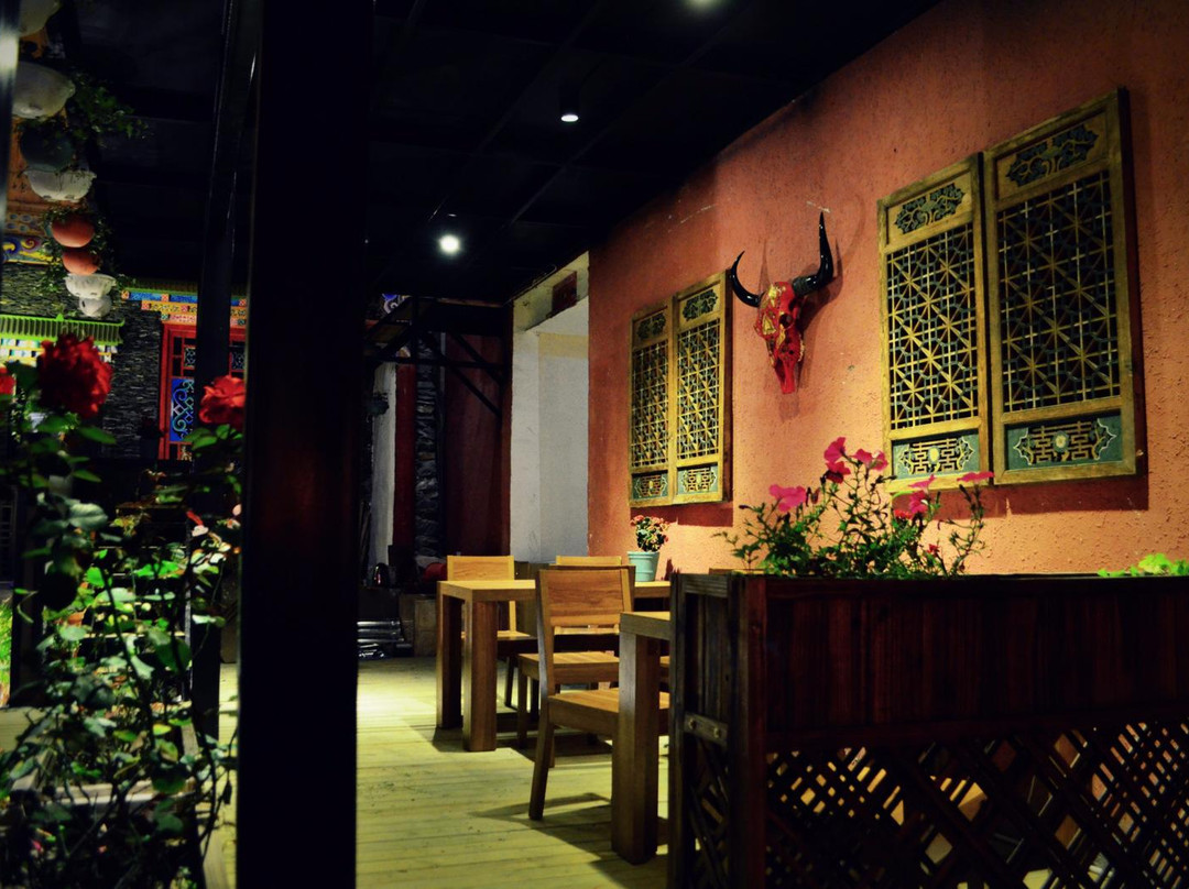 九寨沟青稞游多多客栈主图