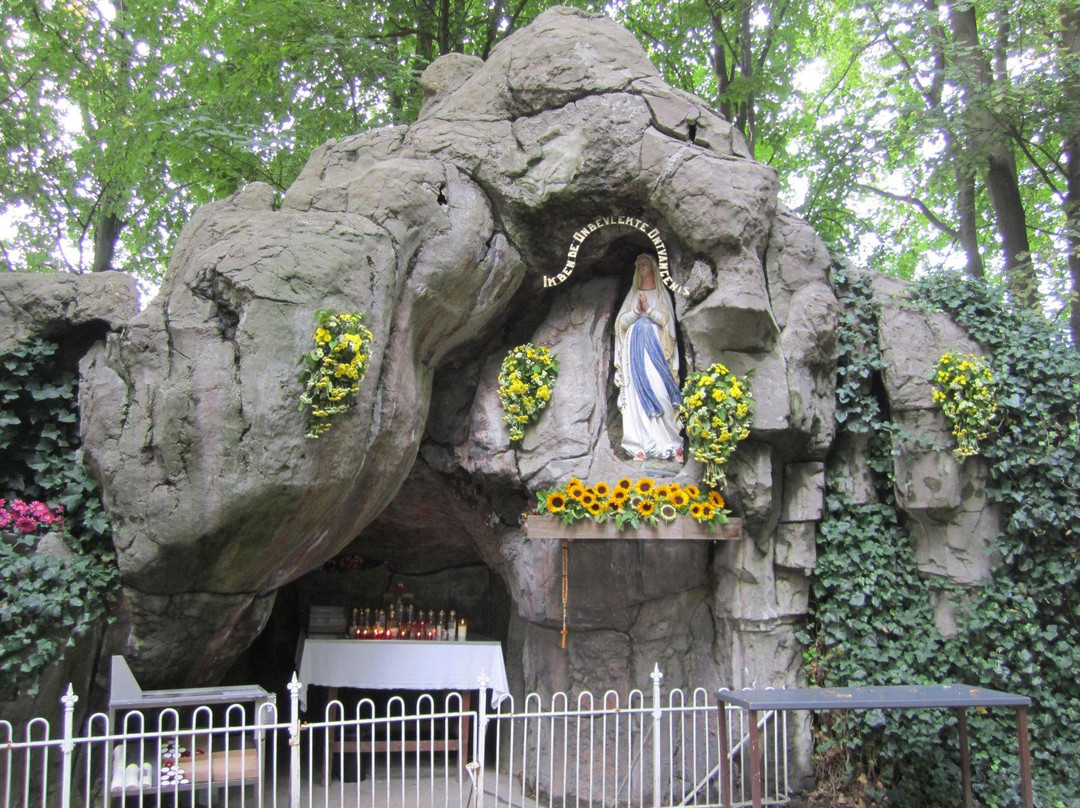 Sint Salvatorkapel-巴勒纳绍必去景点