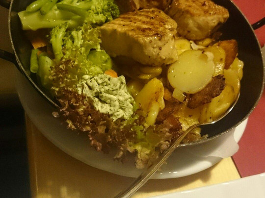 普芬尼伽斯库格酒店主图