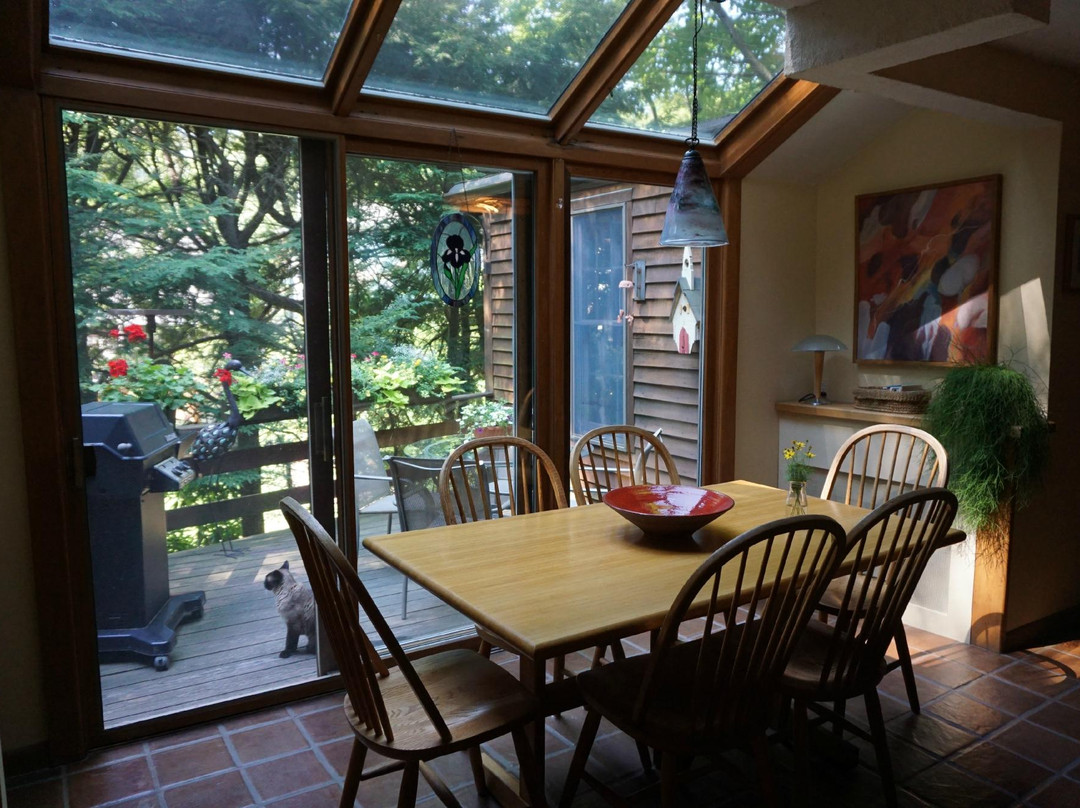 Alderwood Bed and Breakfast主图