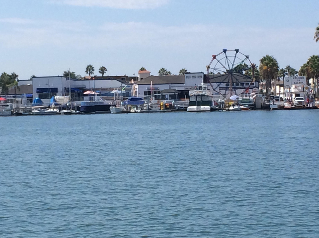 巴博亚岛渡轮-纽波特海滩必去景点