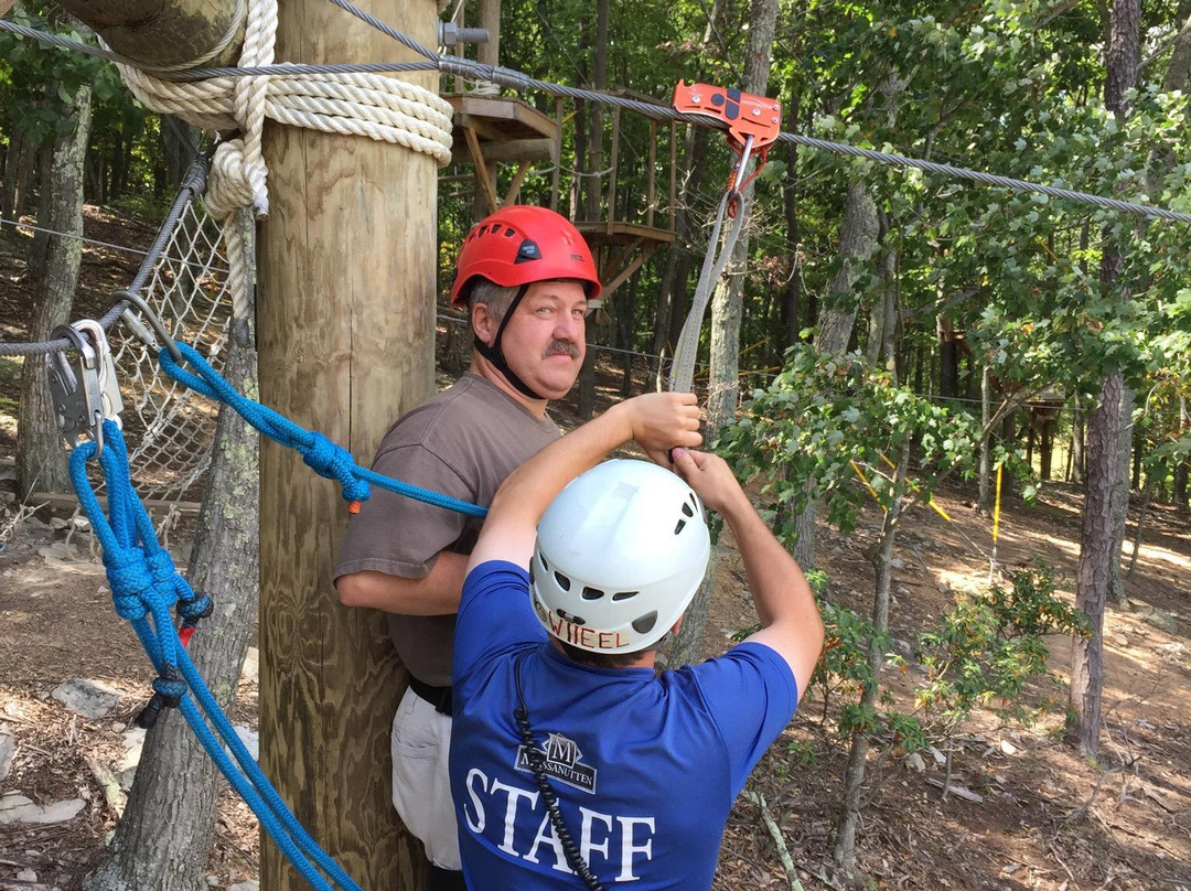 Massanutten Resort: Zip Line and Canopy Tours景点图片