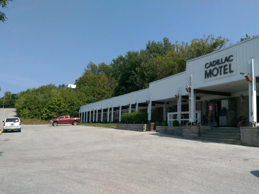 Cadillac Motel主图