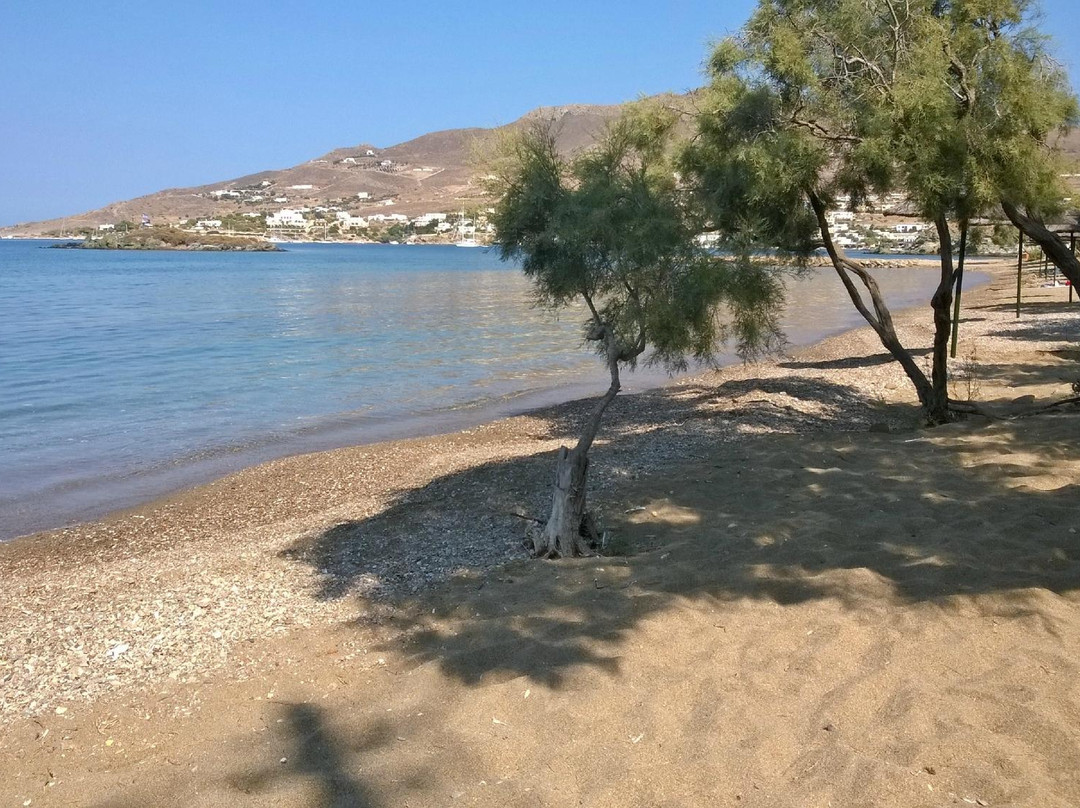 Voulgari Beach景点图片
