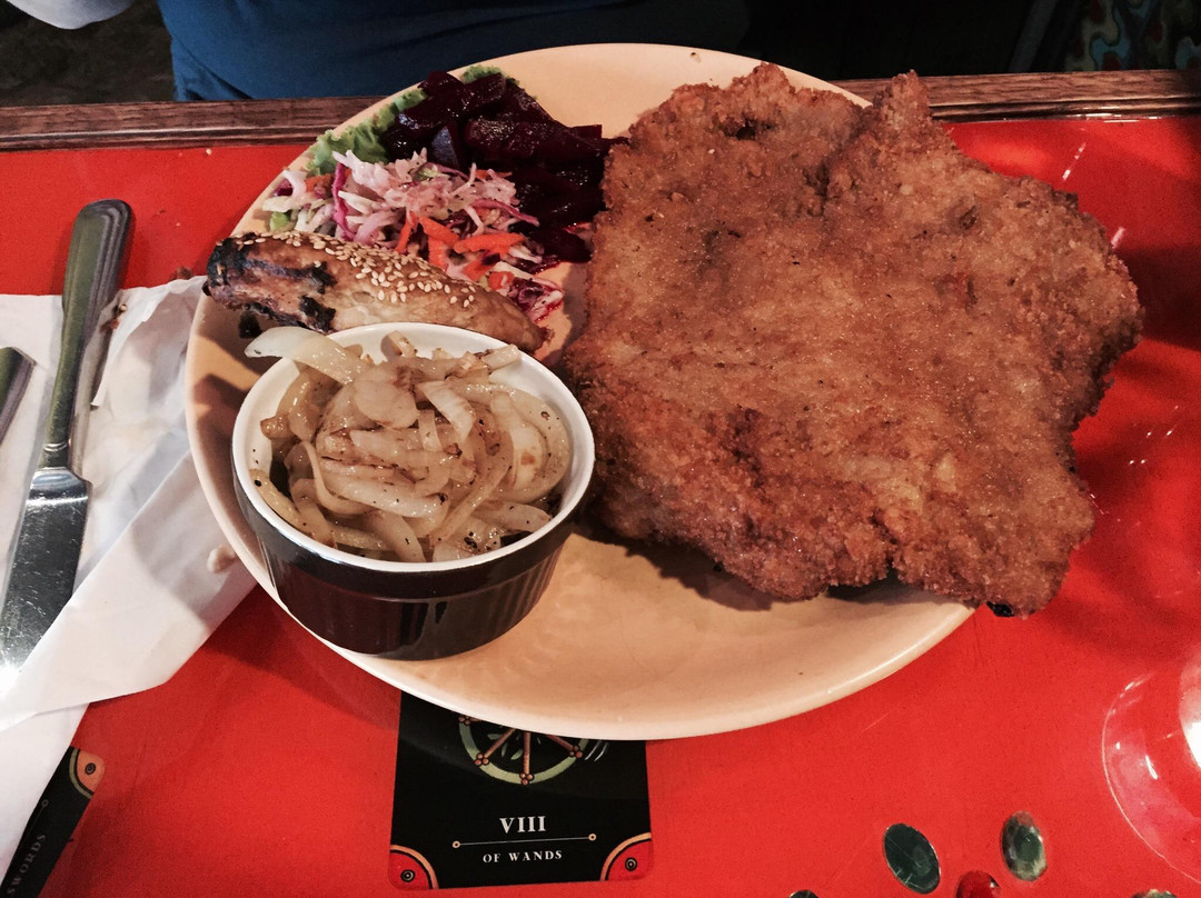 布兰普敦餐馆和美食-Queen Gypsy