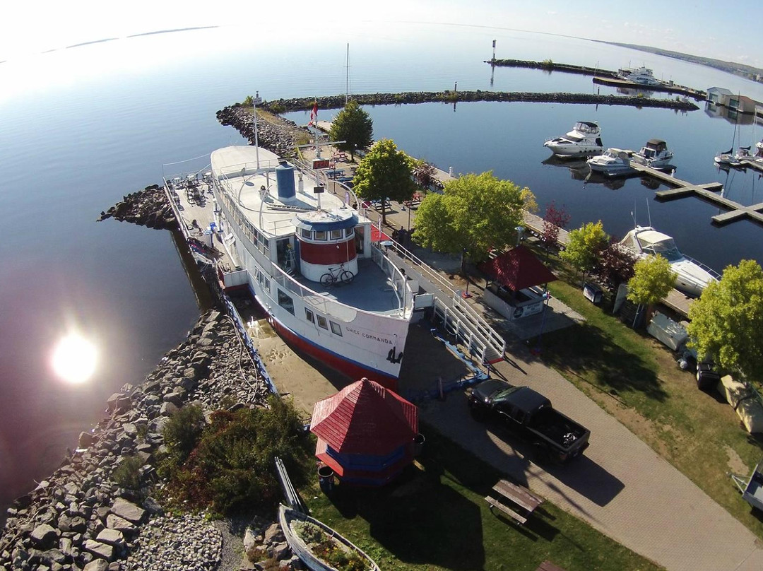 The Boat Bar & Grill