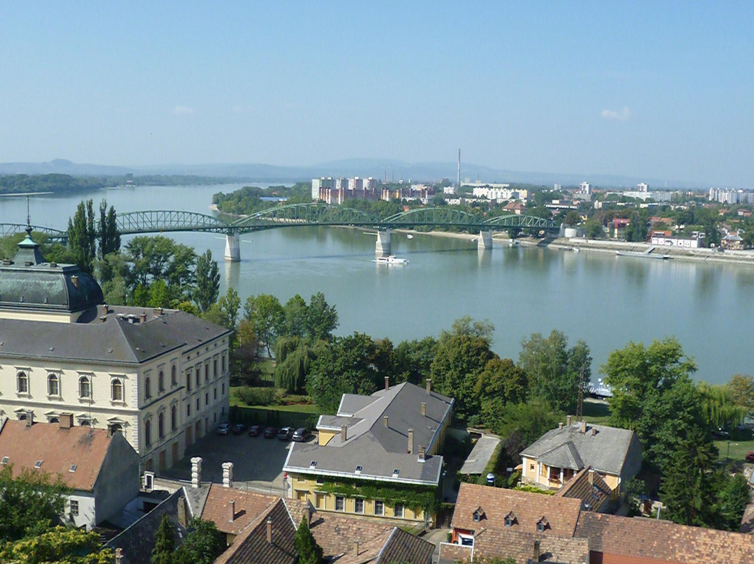 Mária Valéria Bridge-Sturovo必去景点