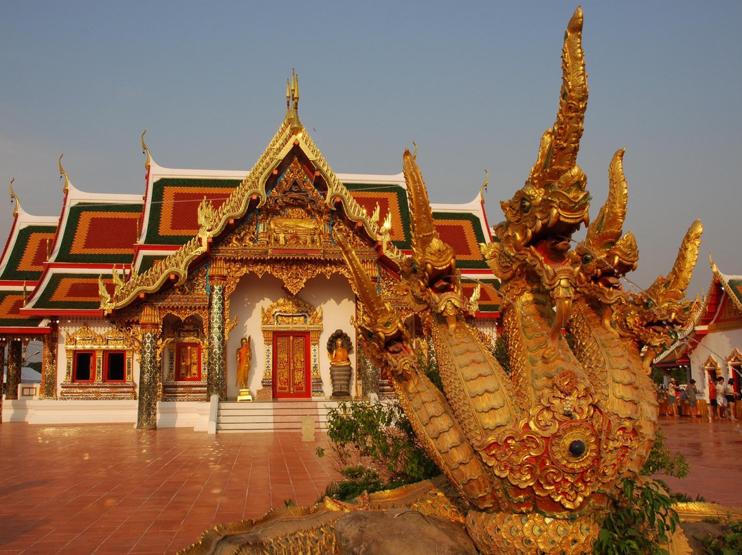 Wat Phra That Choeng Chum Worawihan Temple-沙功那空必去景点