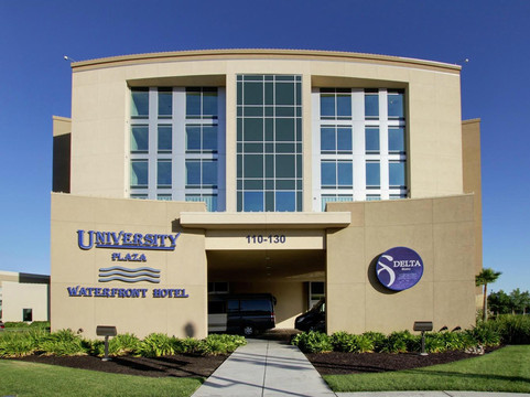 Delta Bistro and Lounge