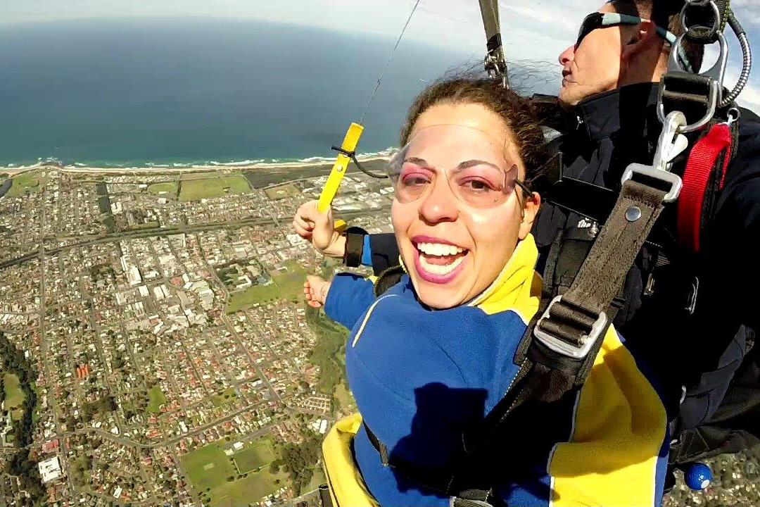 悉尼海滩跳伞-卧龙岗市必去景点