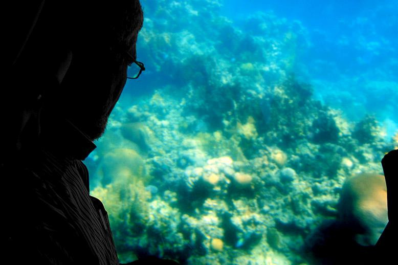 Neptune Submarine Boat-亚喀巴必去景点