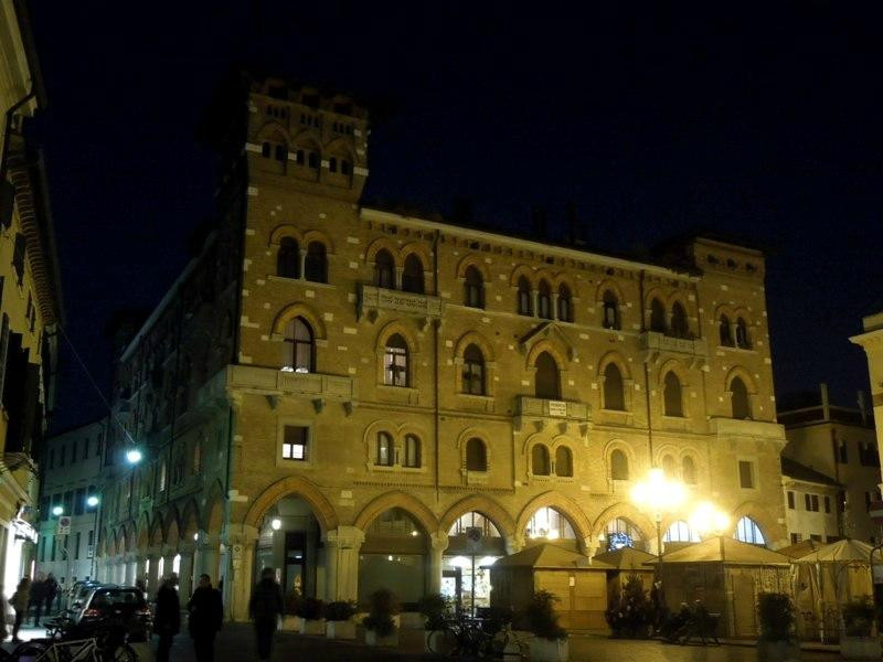 Palazzo dei Trecento-特雷维索必去景点