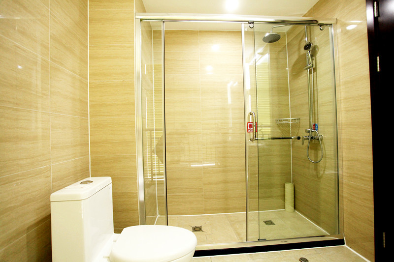 华美达大酒店主图