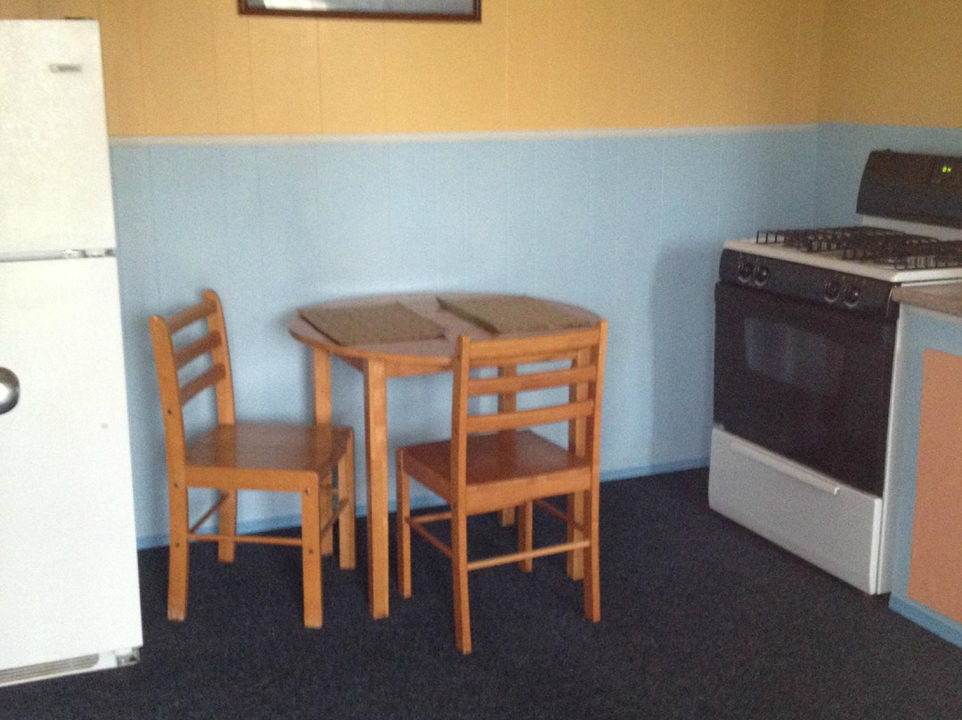 Breakers Motel主图