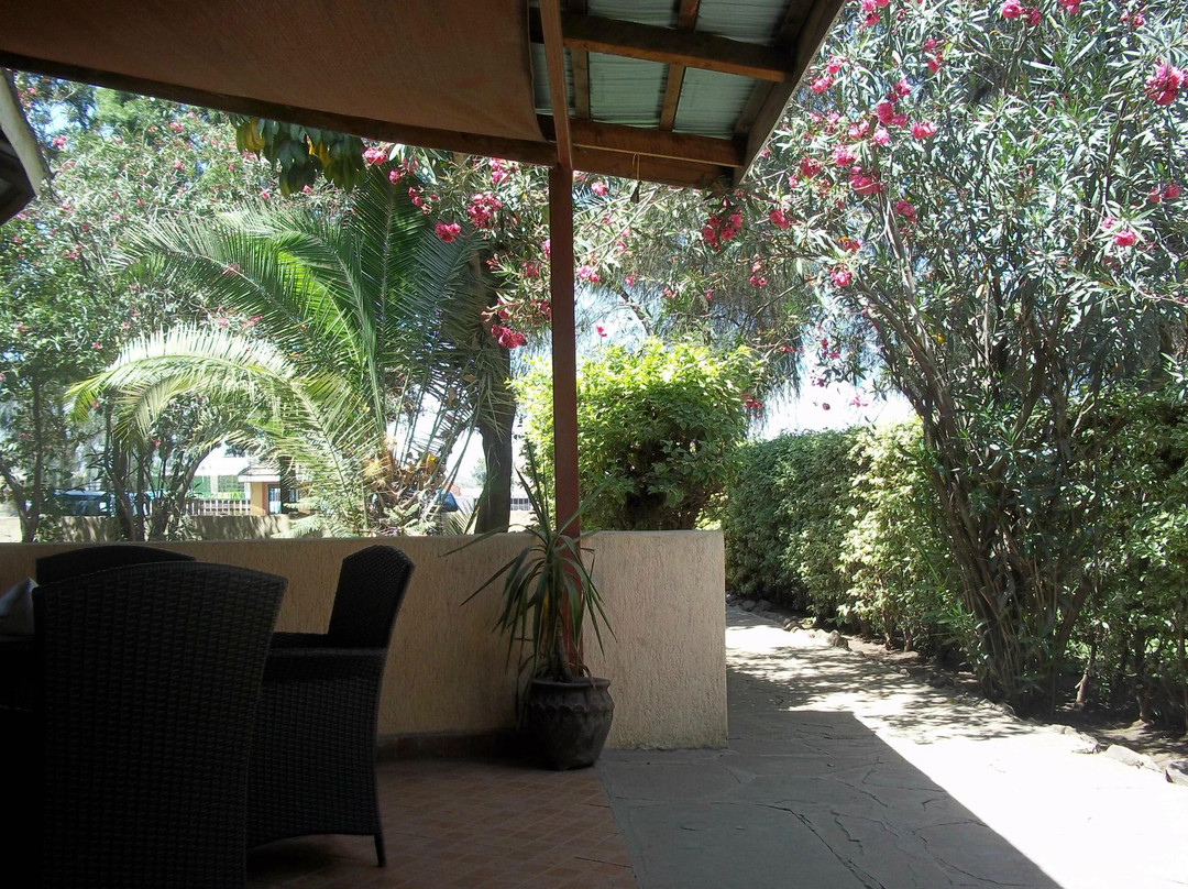 Sandalwood Hotel & Resort主图