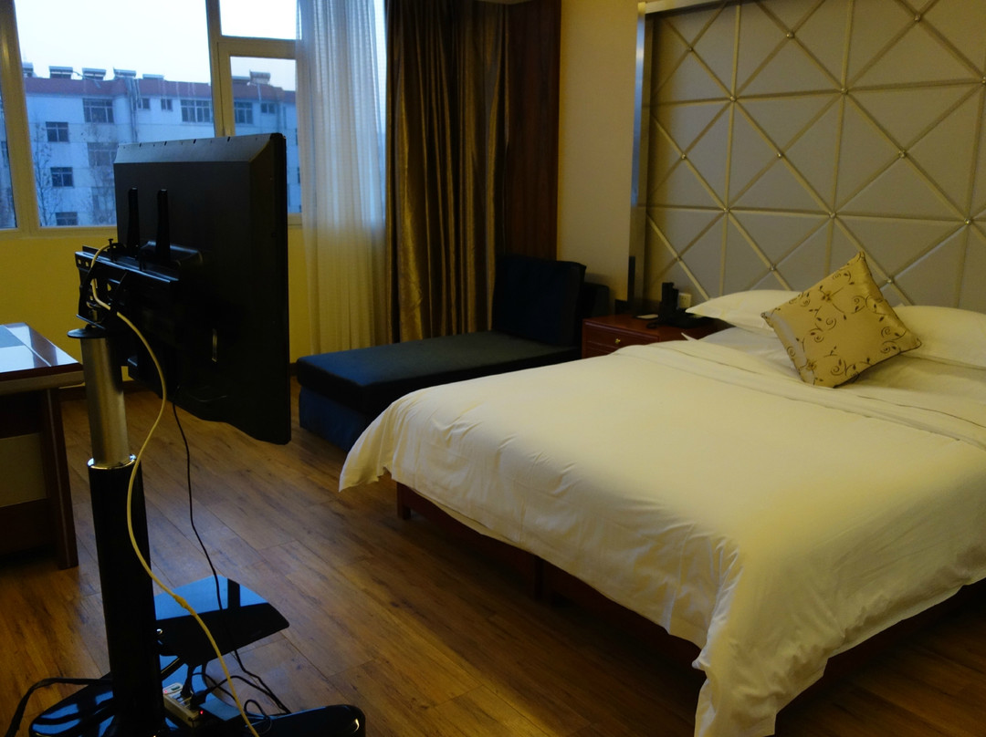 皇冠假日大酒店