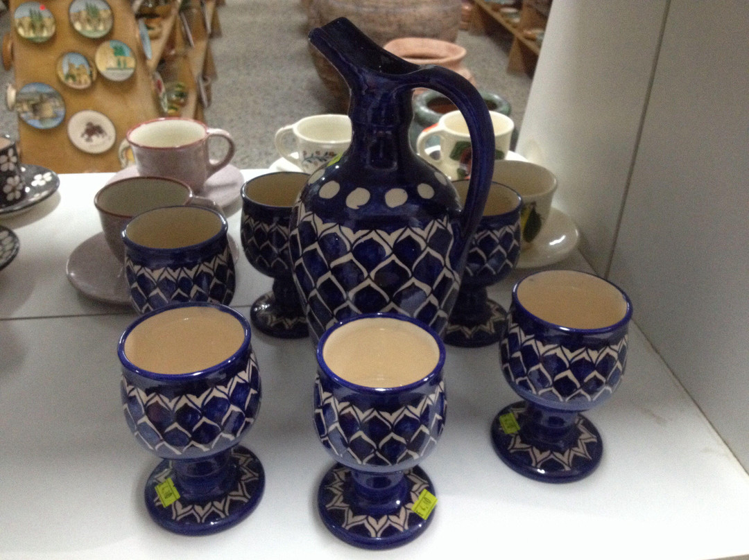 Dizayn 74 Pottery-克利尼亚必去景点