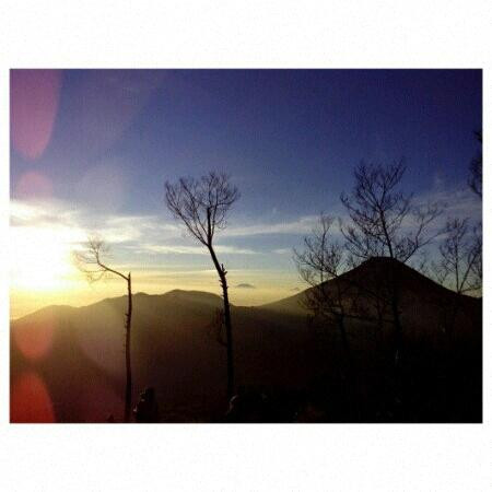 Mount Sikunir景点图片