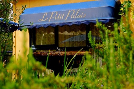 Le Petit Palais Villas