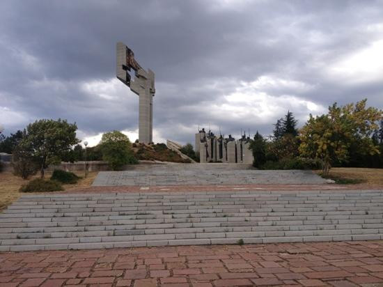 Samara Flag Monument景点图片