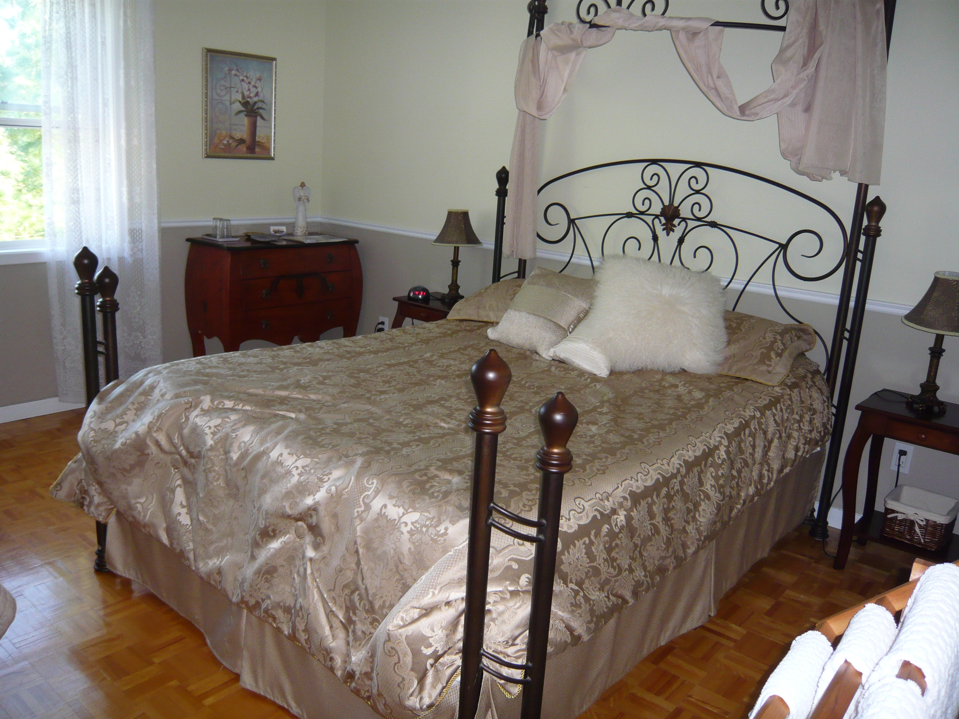 Gîte Maison Parc Delormier-客卧