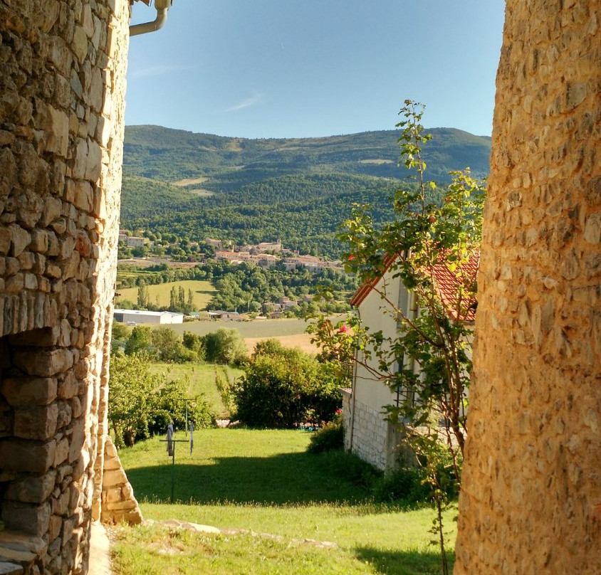 Saint-Auban-sur-l'Ouveze旅游攻略图片