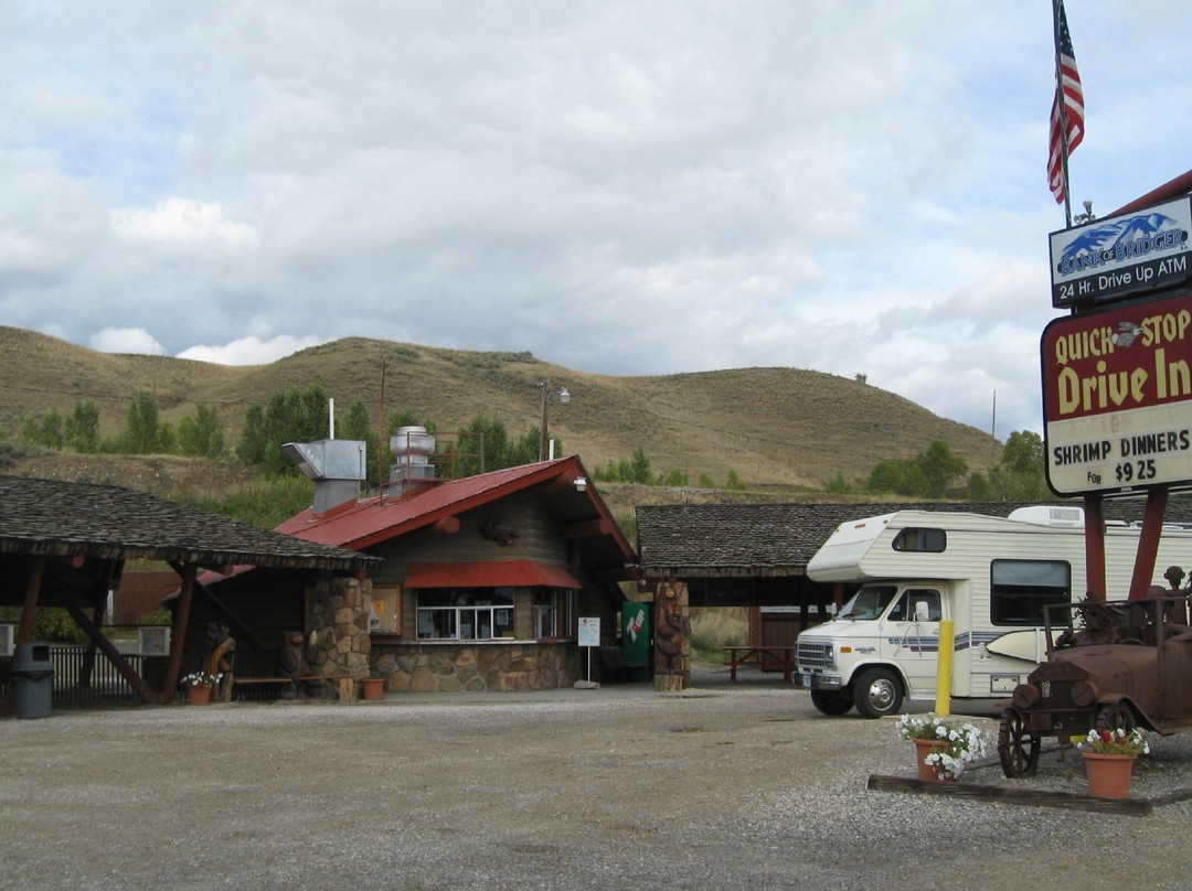 Joliet餐馆和美食-Quick Stop Drive In