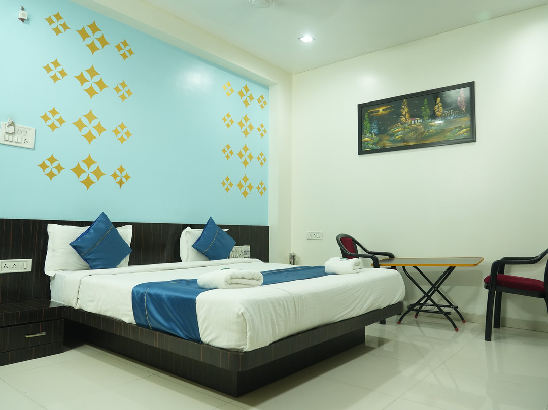 Hotel Avon International主图