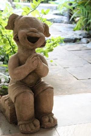 Tarn Tara Spa-查龙必去景点