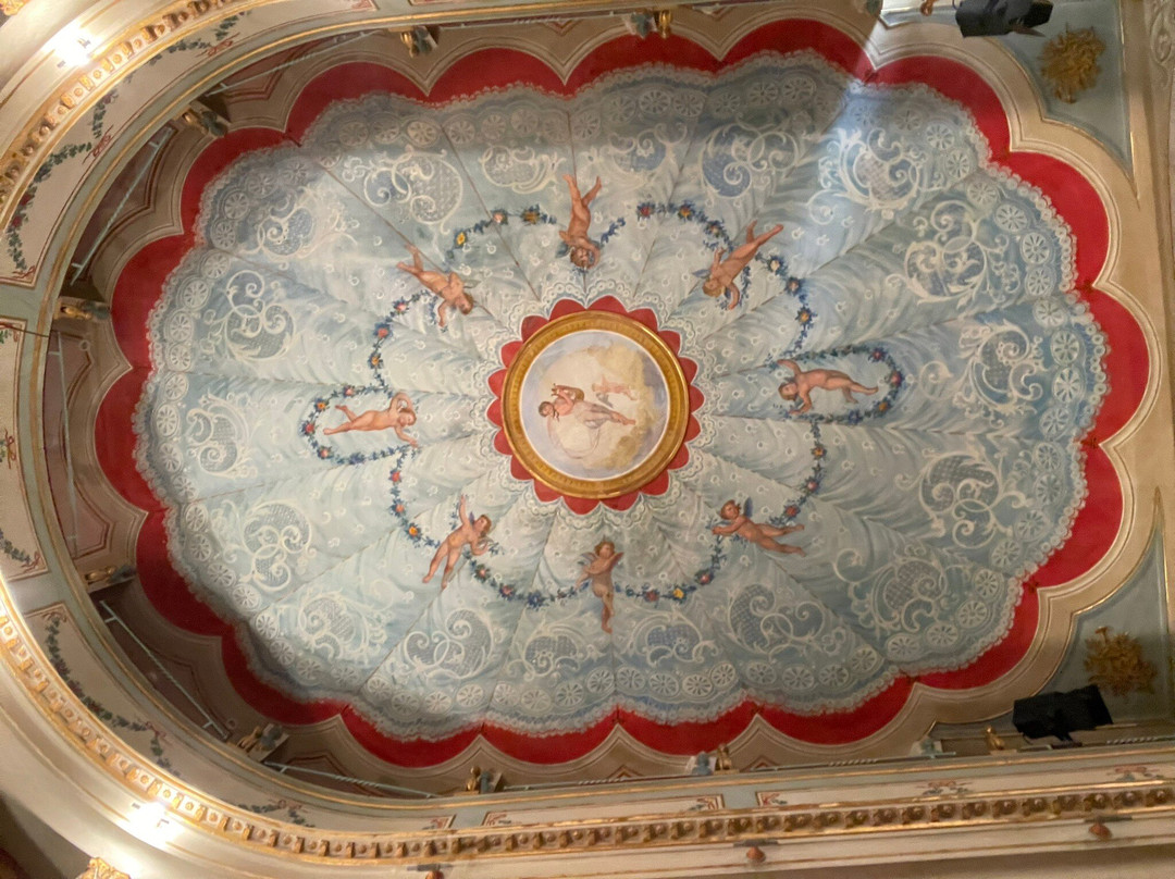 Teatro Apollo-Mondavio必去景点