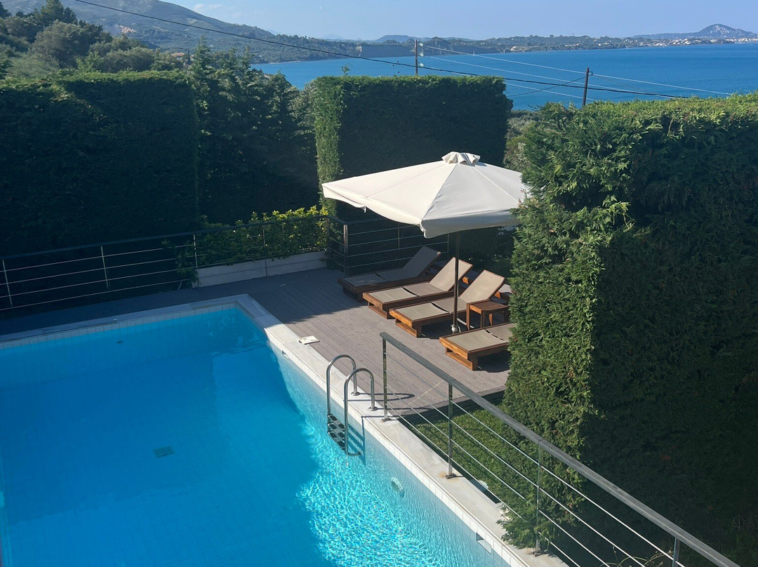 伊恩尚别墅套房酒店主图